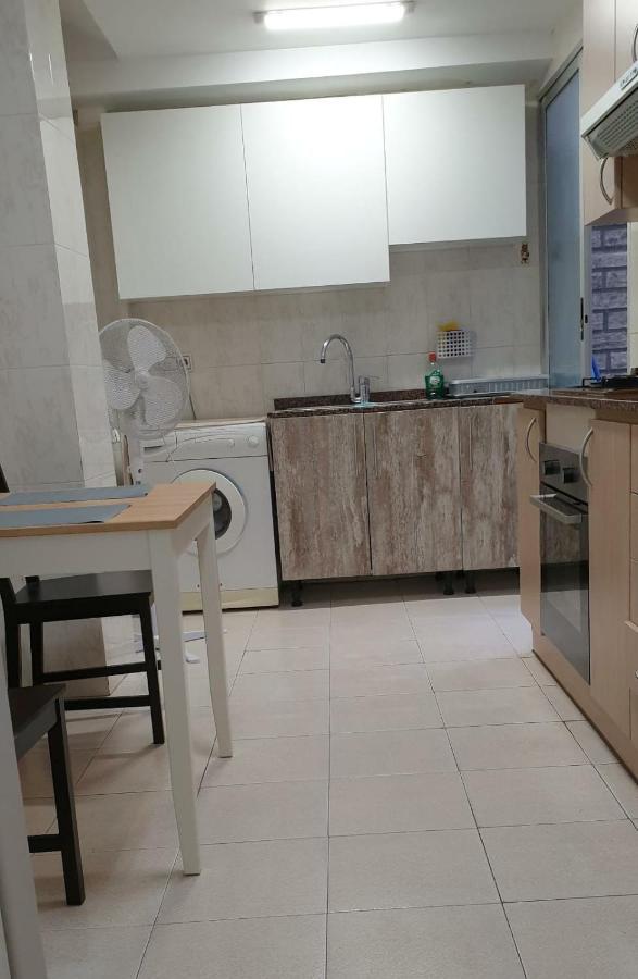 Apartment For 6 People. Valencia Exterior photo